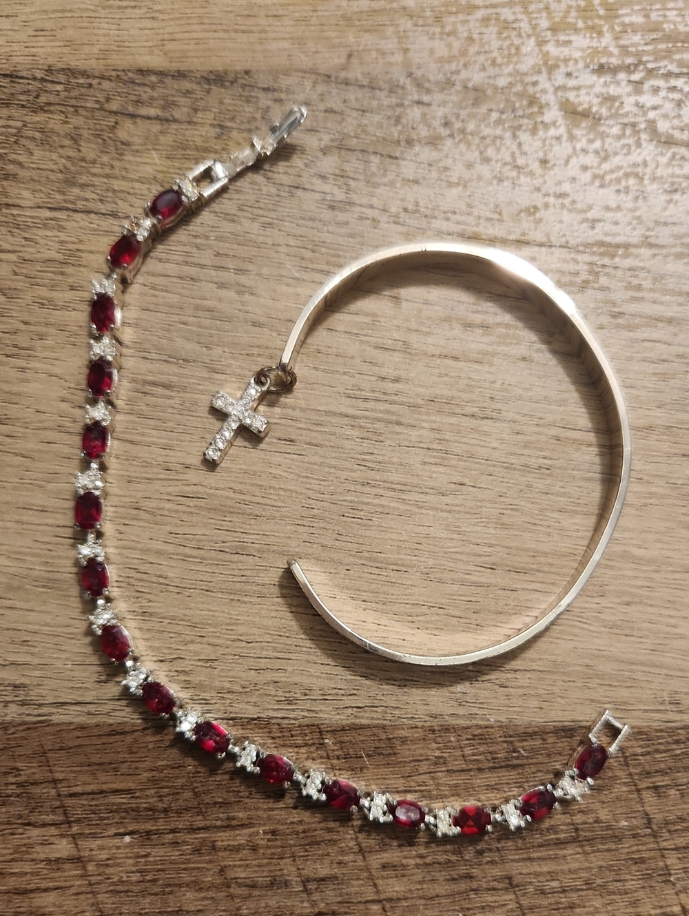 Avon Red Stone Tennis Bracelet with Silver-Tone Cross Charm
